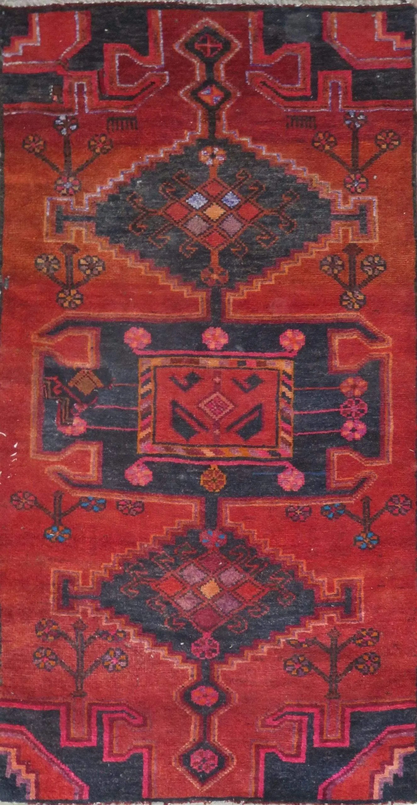 One Of The Kind Hand-Knotted Persian Wool Rug _ Luxurious Vintage Design, 5'8" x 3'0", Artisan Crafted